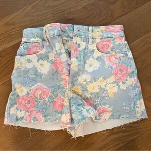 Sézane size 36 (US 4) Floral High-Waist Denim Shorts in Pastel Pink & Blue